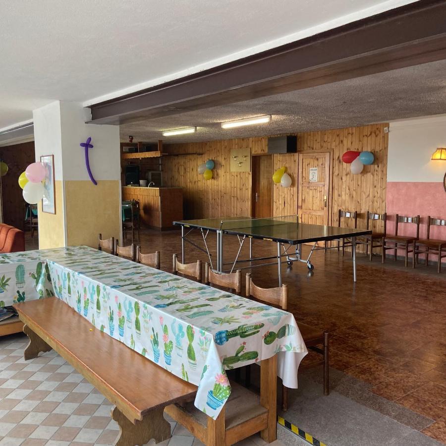 Hotel Olisamir Cavedago Buitenkant foto